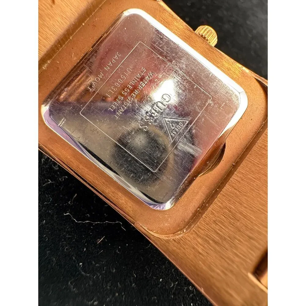 Vintage Guess Ladies Analogue Watch Rose Gold Steel Bracelet U15063L1